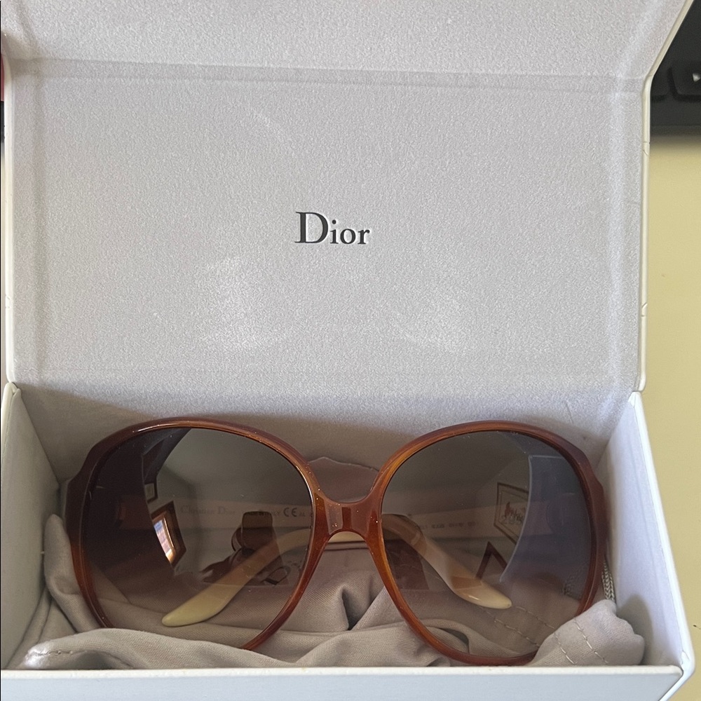 Dior Elegant Brown Sunglasses